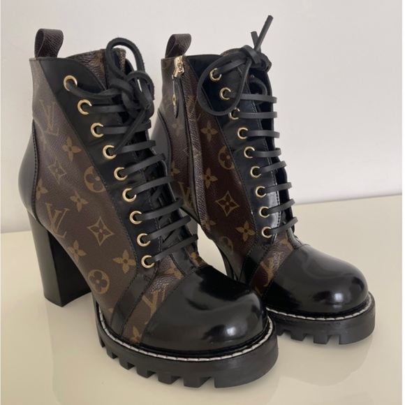 STAR TRAIL ANKLE BOOT - Picture 2 of 3